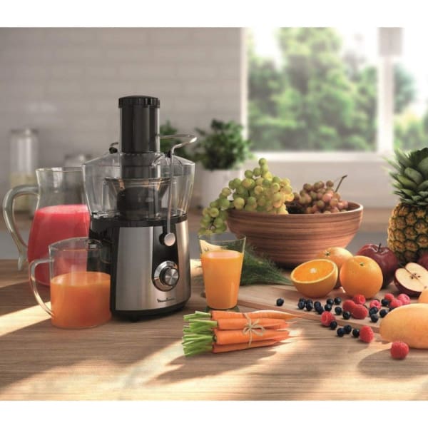Centrifugeuse MOULINEX Juice Express 800W - Noir & Inox (JU550D10) Centrifugeuse MOULINEX Juice Express 800W - Noir & Inox (JU550D10)